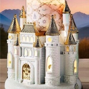 2026 Bath And Body Works Disney Princess Castle 3 Wick Candle Pedestal